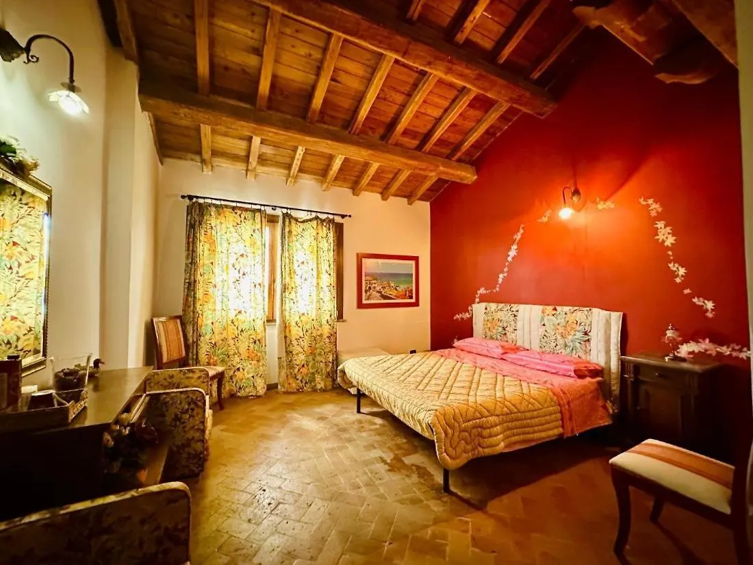 Room In Lodge - Bb Love - Country House, Room Rent- Roma Le Rughe Italy